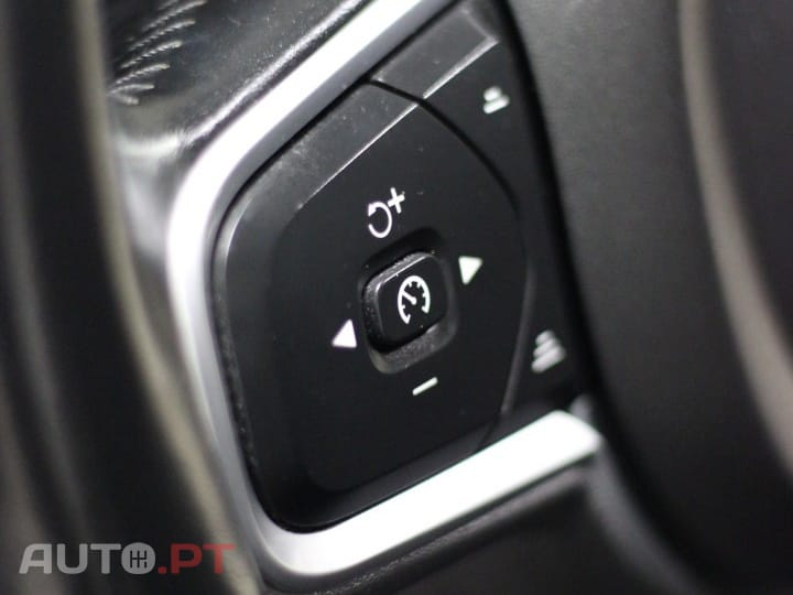 Volvo V60 2.0 D3 Momentum Geartronic