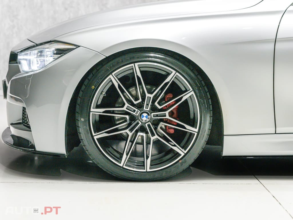 BMW 320 D Look M performance