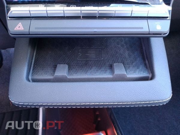 Renault Scénic E-Tech 100% elétrico 220cv iconic