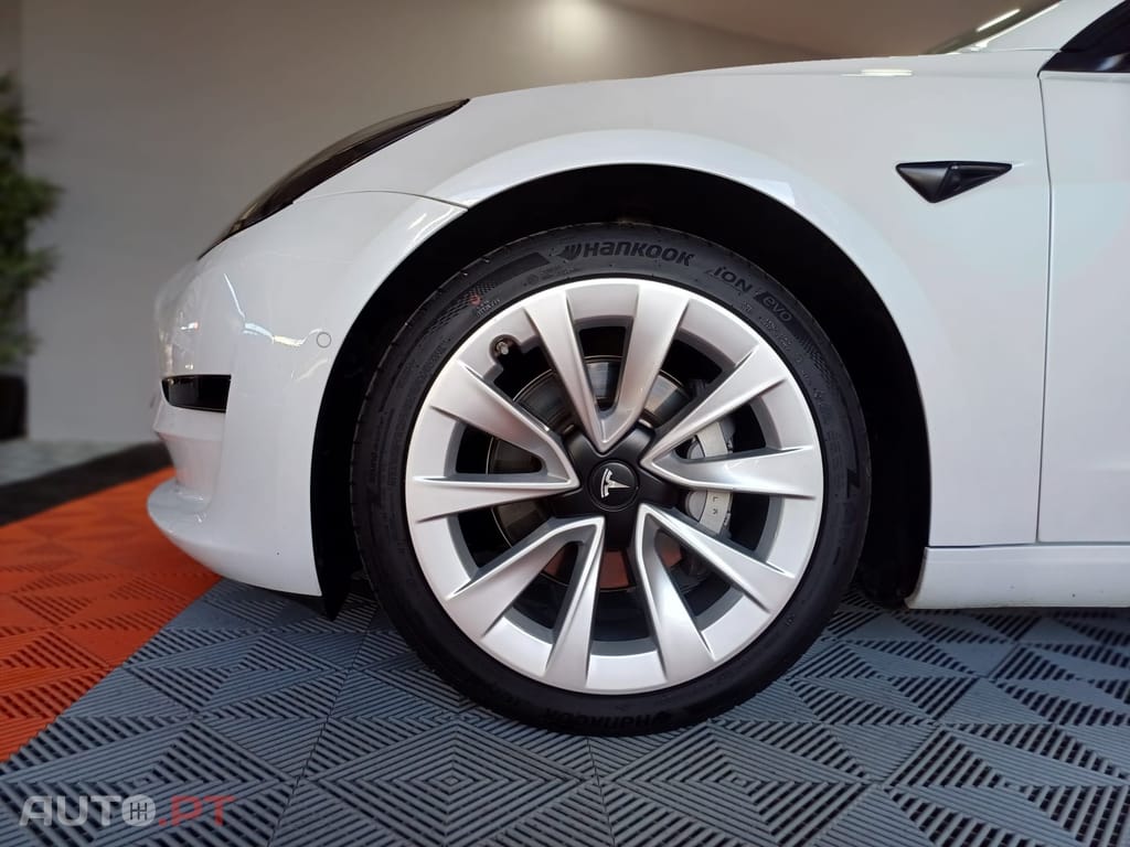Tesla Model 3 Standard Plus