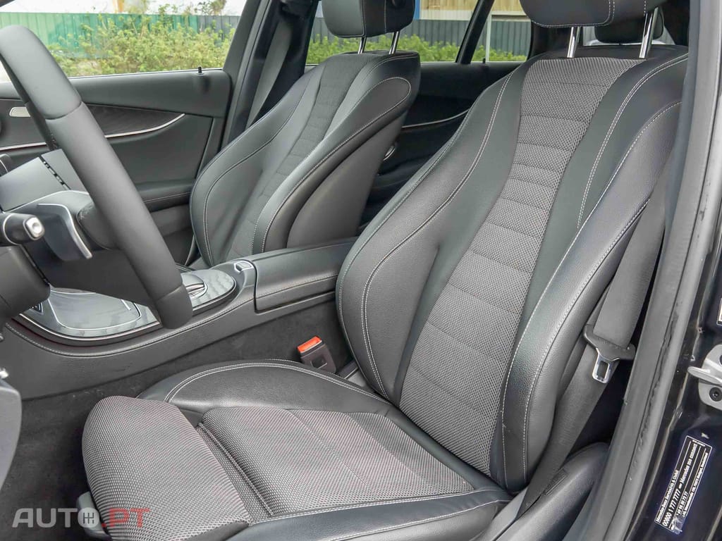 Mercedes-Benz E 200 9G-TRONIC EQ BOOST MILD HYBRID