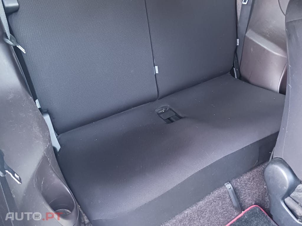 Toyota iQ 1.0 VVT-i Essential+AC