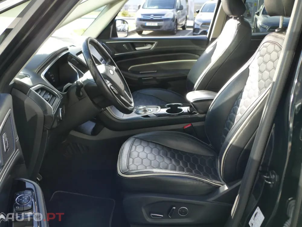 Ford S-Max 2.0 TDCi Vignale Powershift