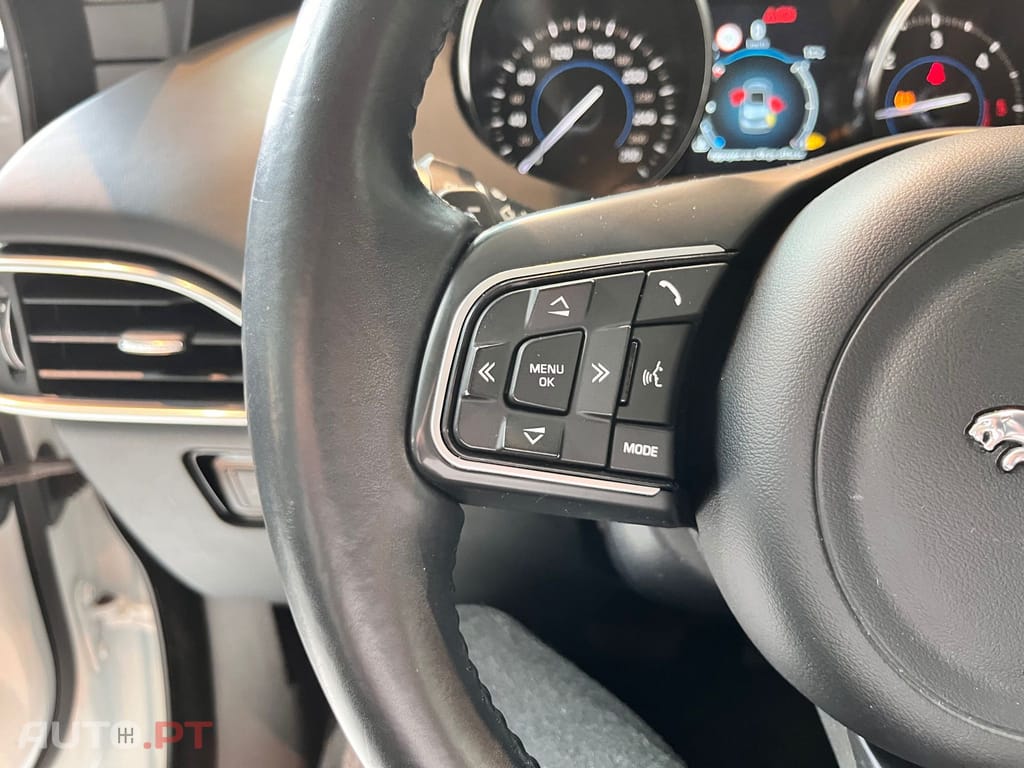 Jaguar F-Pace 2.0d Prestige - AWD