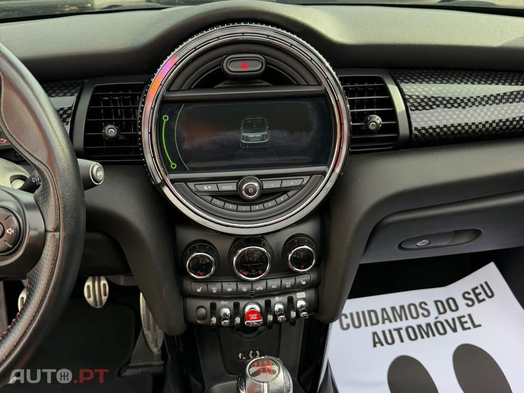 MINI Cabrio John Cooper Works