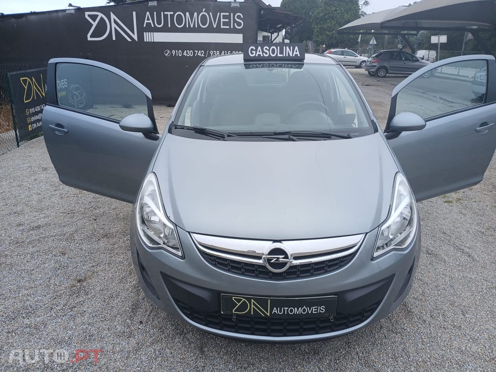 Opel Corsa 1.2 Street Edition