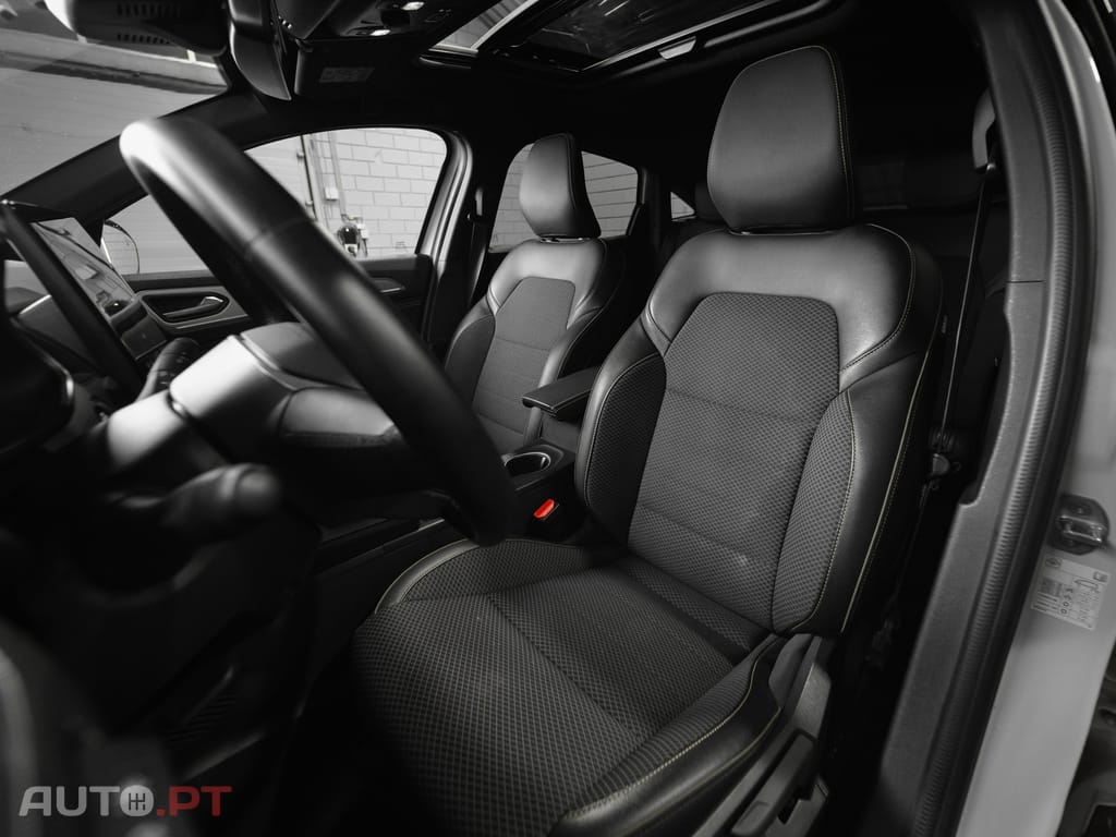 Renault Arkana 1.6 E-Tech Full Hybrid Techno