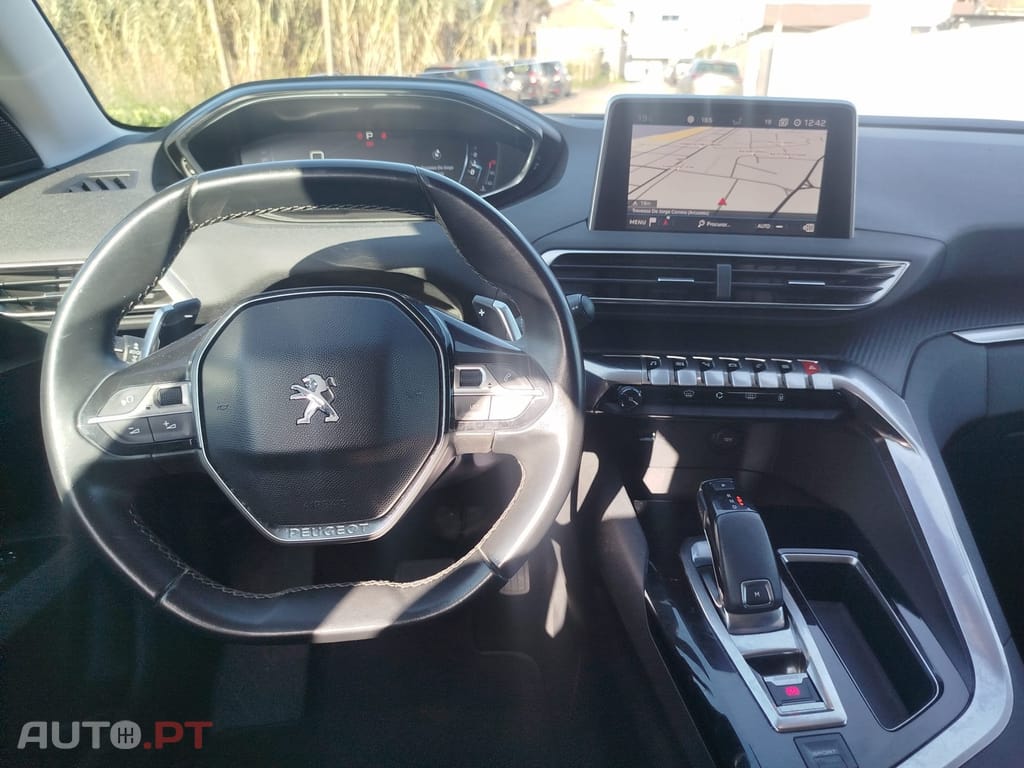 Peugeot 5008 1.6 BlueHDi Crossway EAT6