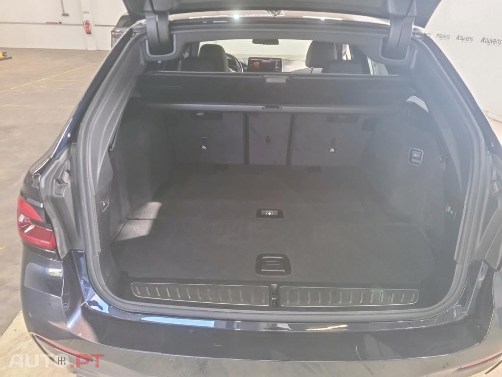 BMW 520 d Pack Desportivo M Auto