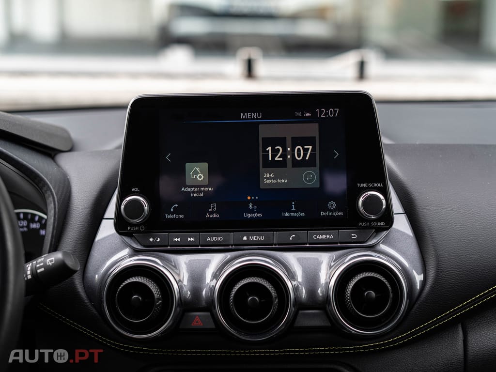Nissan Juke 1.0 DIG-T Kiiro
