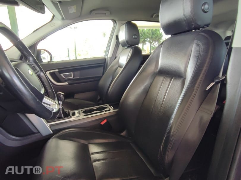 Land Rover Discovery Sport 2.0 eD4 HSE