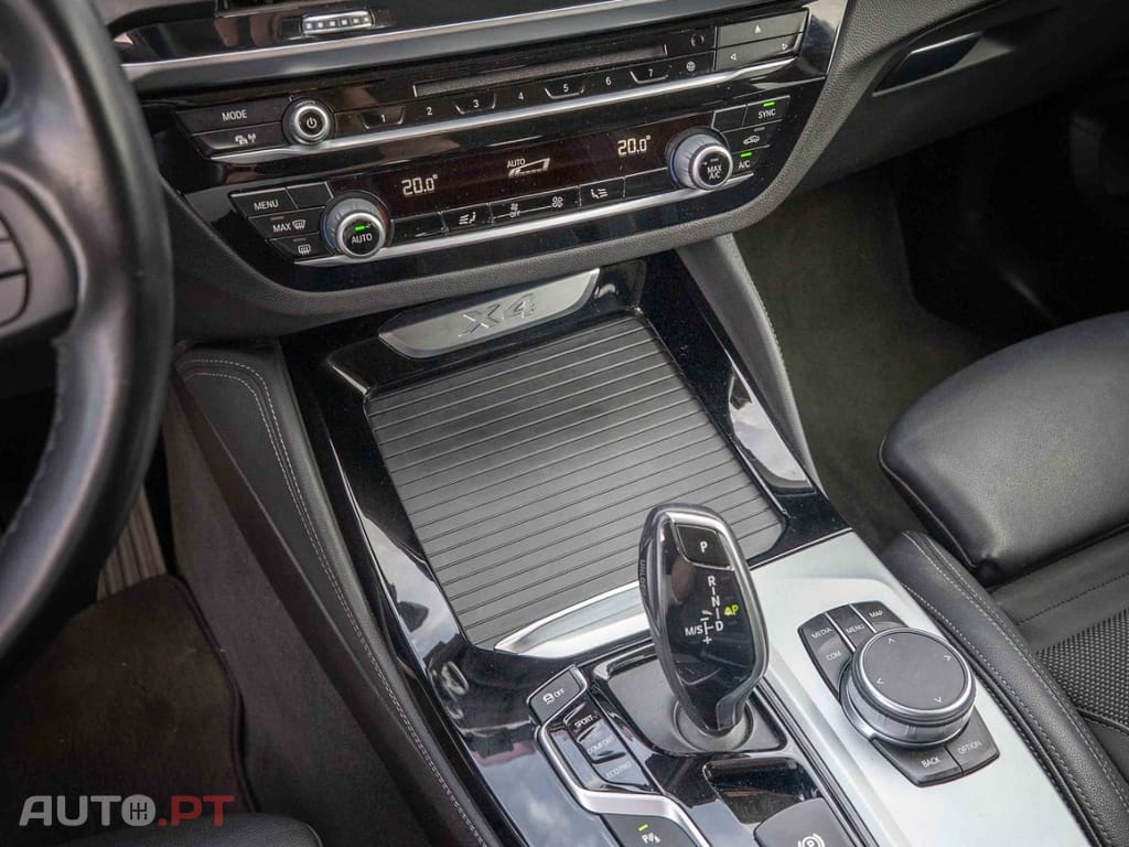 BMW X4 xDrive20i Aut. Advantage