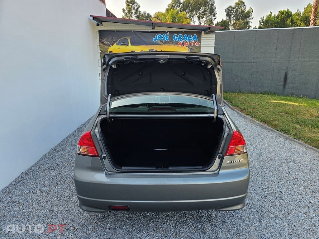 Honda Civic 1.3 IMA