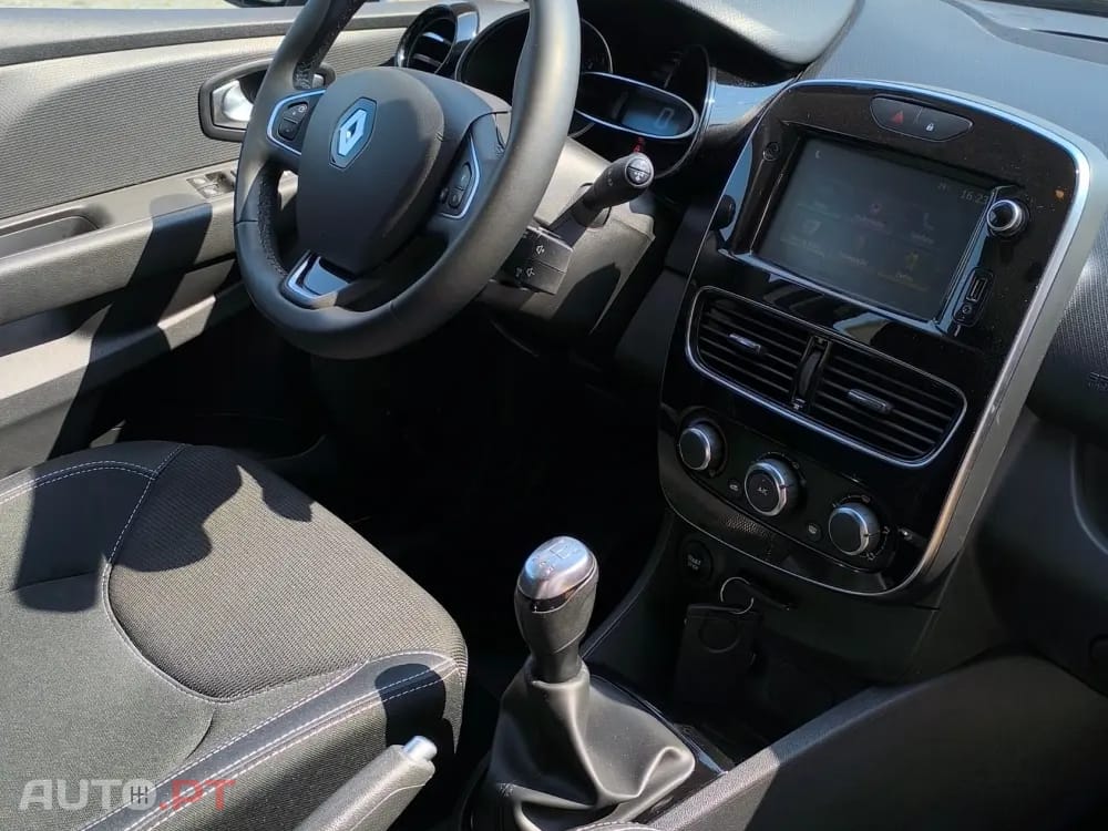 Renault Clio Sport Tourer