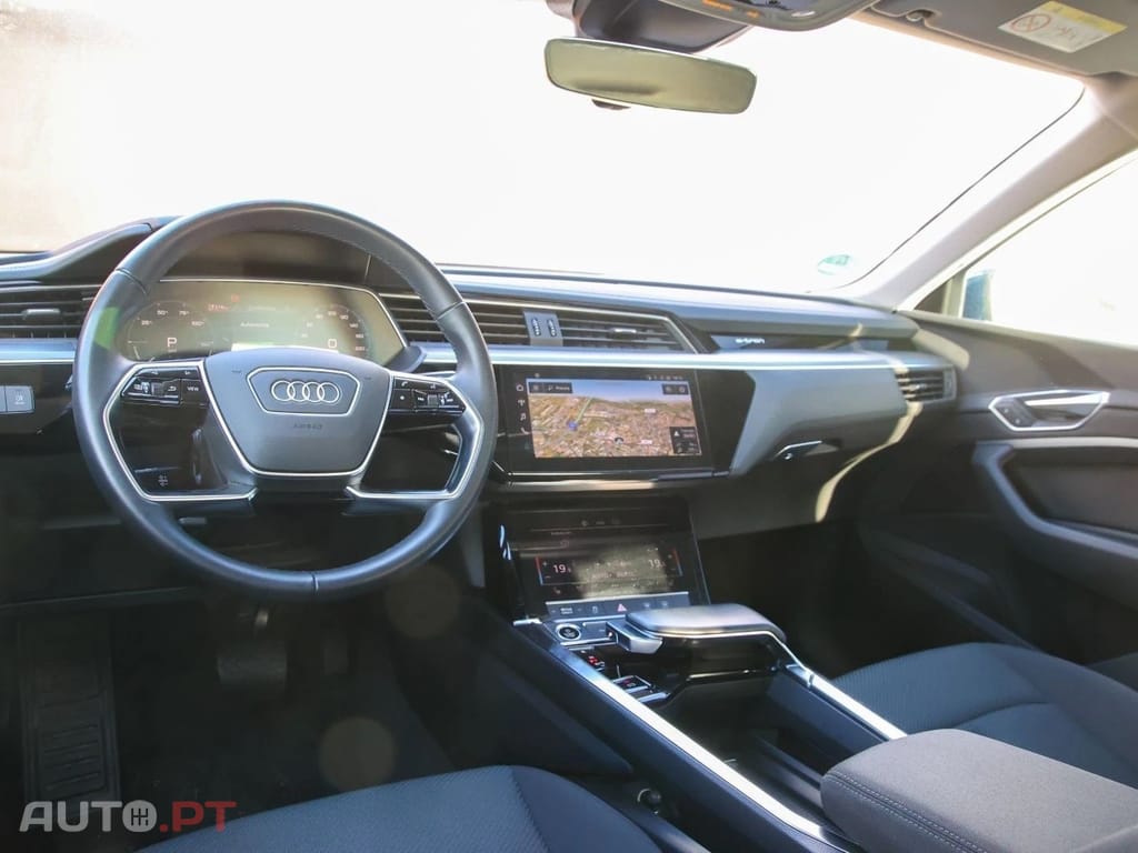 Audi E-Tron 50 quattro