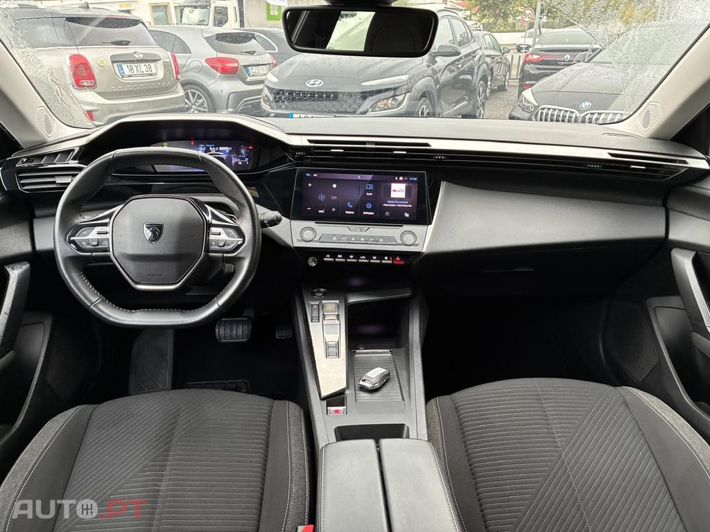 Peugeot 308 1.5 BlueHDi Active EAT8