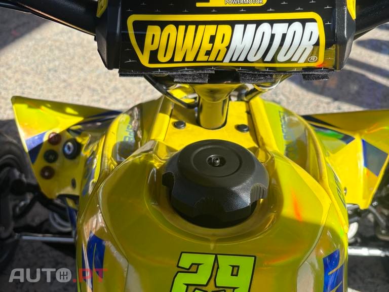Suzuki LT-R 450
