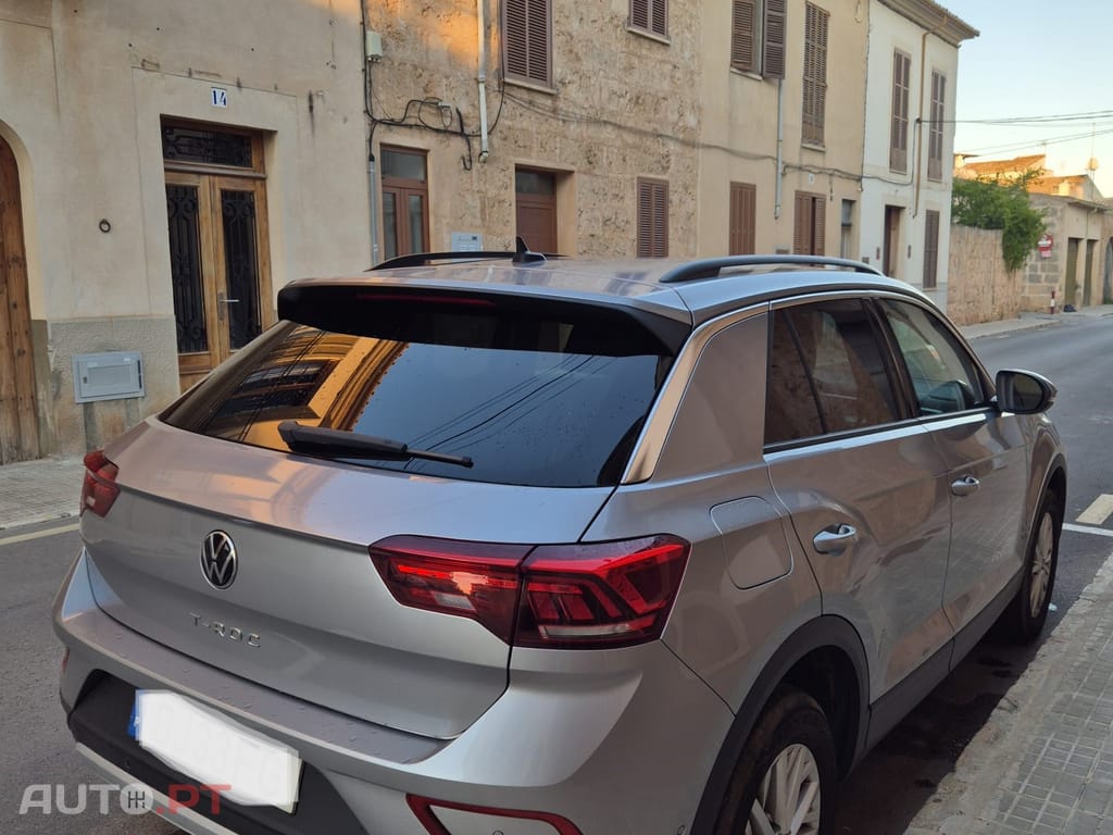 Volkswagen T-Roc Life