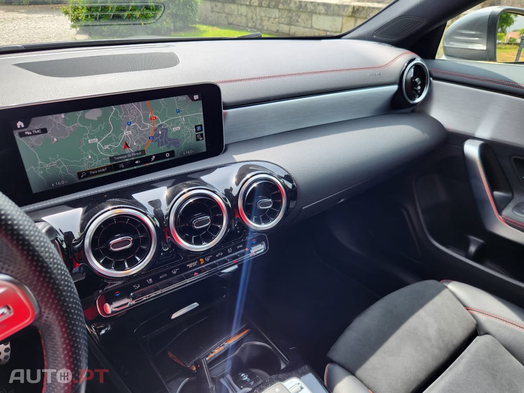Mercedes-Benz CLA 180 d Shooting Brake AMG Line Aut.