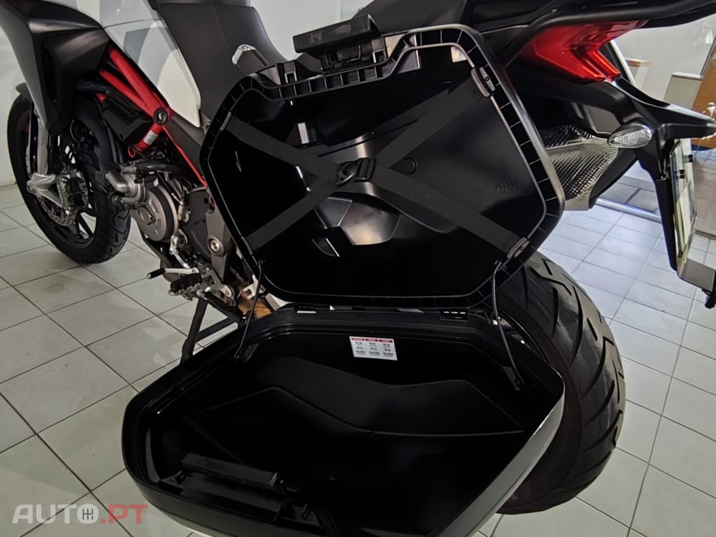 Ducati Multistrada 950 S  GP White