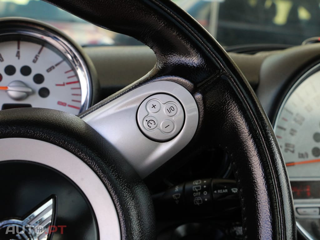 MINI Cooper John Cooper Works