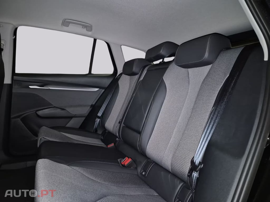 Skoda Enyaq 60 Loft Facelift I.V.A DEDUTIVEL