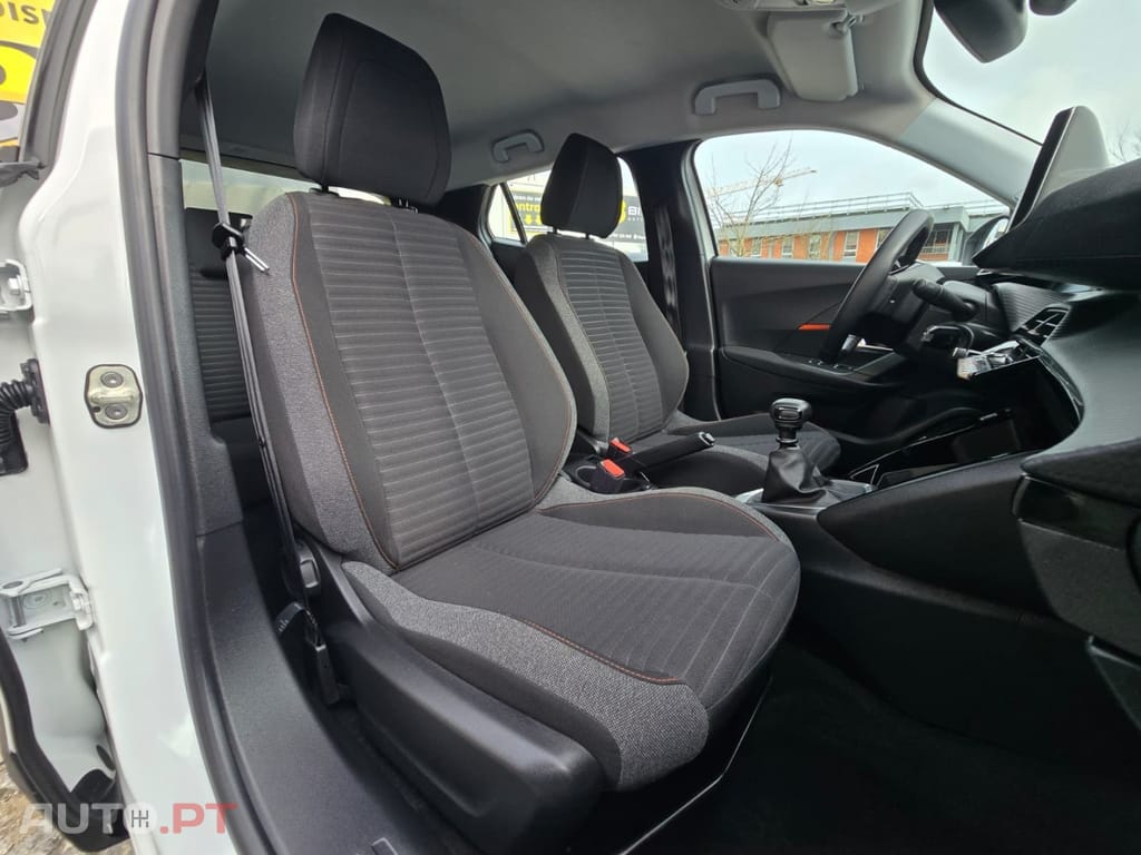 Peugeot 2008 PureTech 100 Active