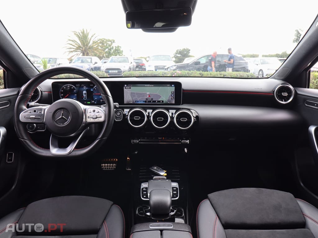 Mercedes-Benz A 250 e 8G-DCT AMG Line