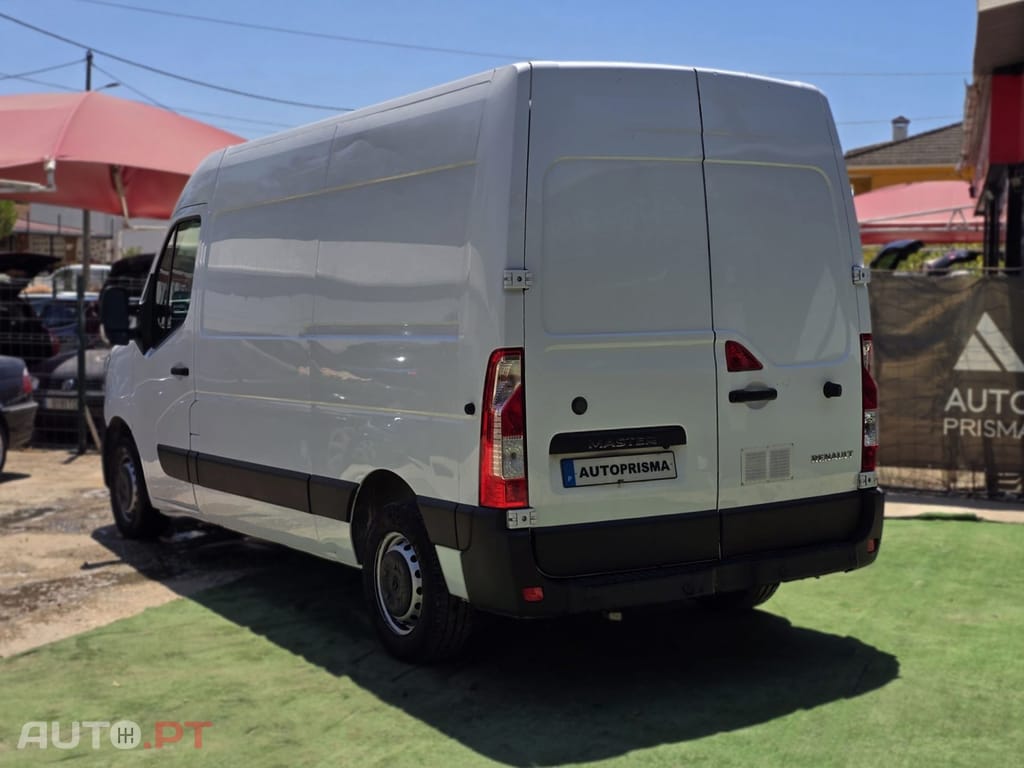 Renault Master 2.3 dCi L2H2 3.5T SS EuroVI