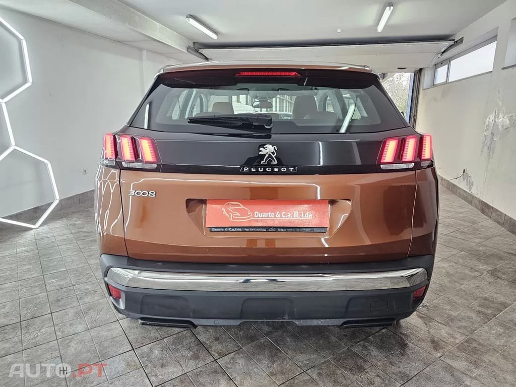 Peugeot 3008 1.6 BlueHDi Allure EAT6