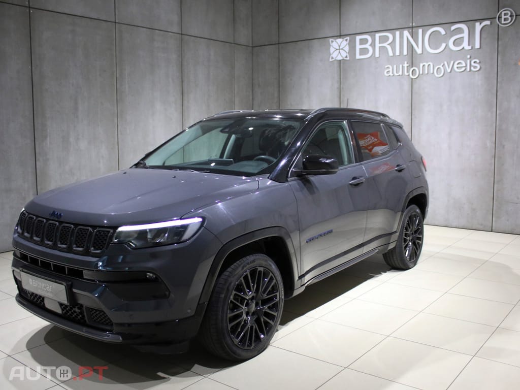 Jeep Compass 1.3 T4 4xe Auto S