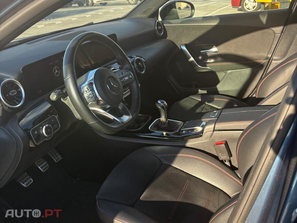 Mercedes-Benz A 180 d AMG Line Aut