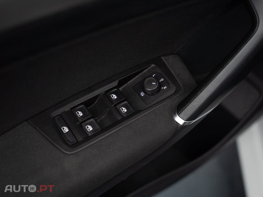 Volkswagen Touran 2.0 TDI Confortline