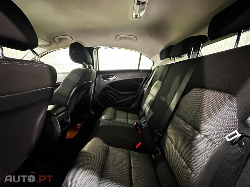 Mercedes-Benz A 180 CDI BlueEFFICIENCY