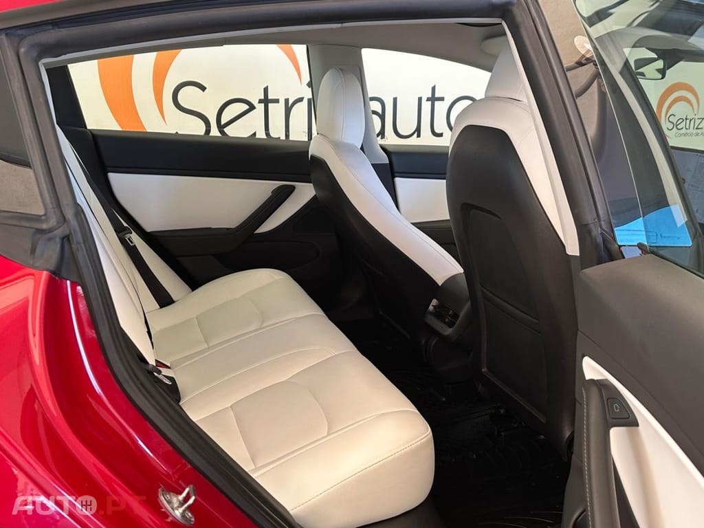 Tesla Model 3 Long Range Tração Integral