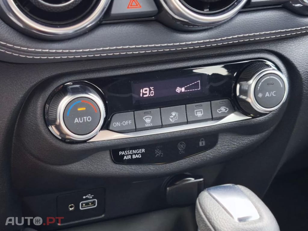 Nissan Juke 1.0 DIG-T Acenta DCT