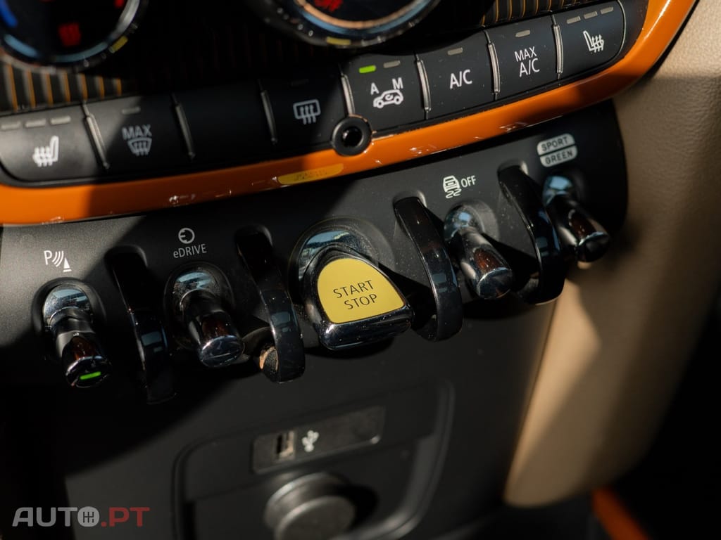 MINI Countryman Cooper SE ALL4 Auto