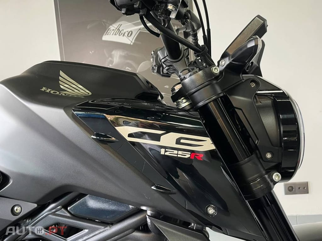 Honda CB 125 R