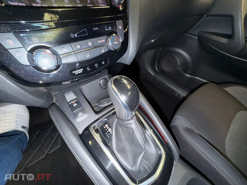 Nissan Qashqai 1.3 DIG-T N-Connecta