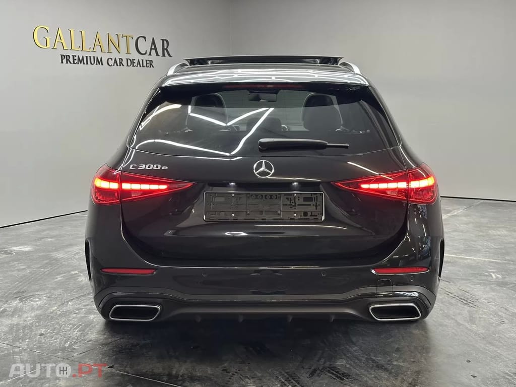 Mercedes-Benz C 300 e T 9G-TRONIC AMG Line