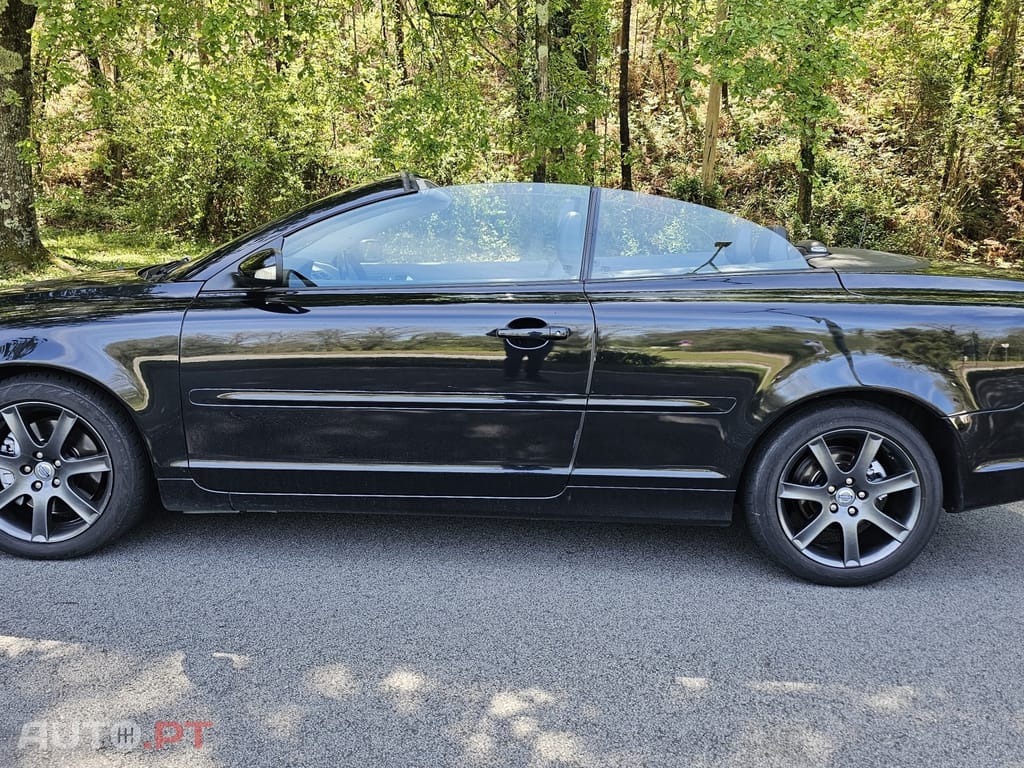 Volvo C70 2.4 D5 Summum Geartronic