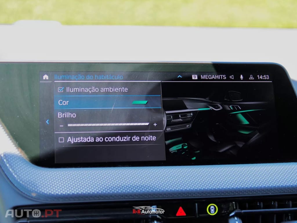 BMW 118 i Pack Desportivo M Auto
