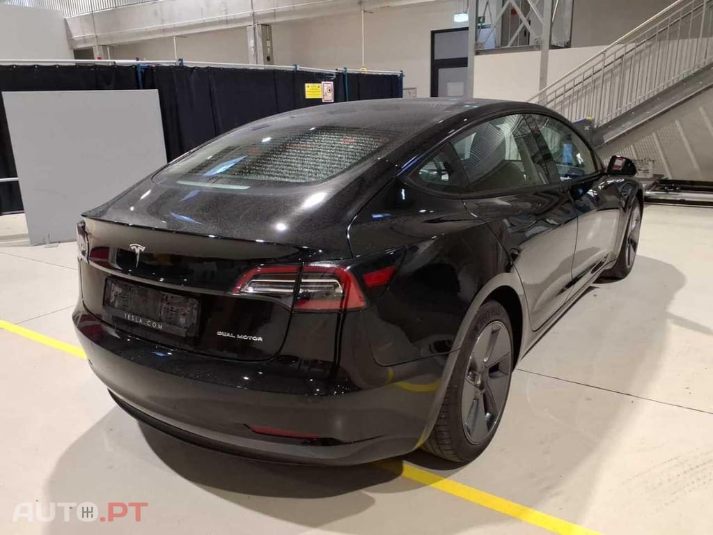 Tesla Model 3 Long Range Tração Integral
