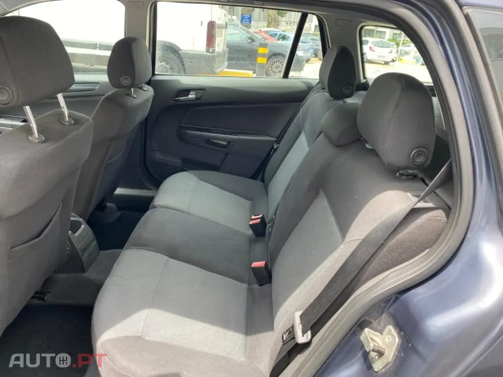 Opel Astra Caravan 1.3 CDTi Edition