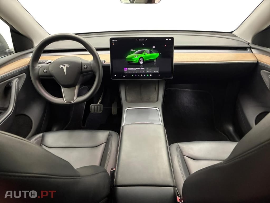 Tesla Model Y Long Range Dual Motor AWD