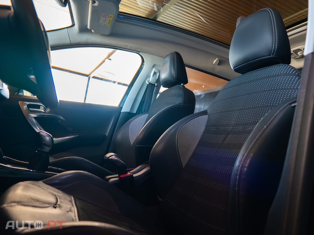 Peugeot 2008 1.4 HDi Allure