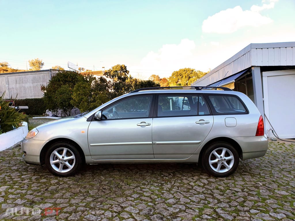Toyota Corolla Stationwagon 1.4 D-4D Sol