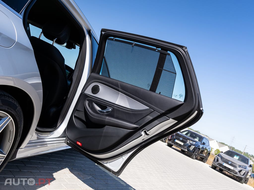 Mercedes-Benz E 300 de AMG Line