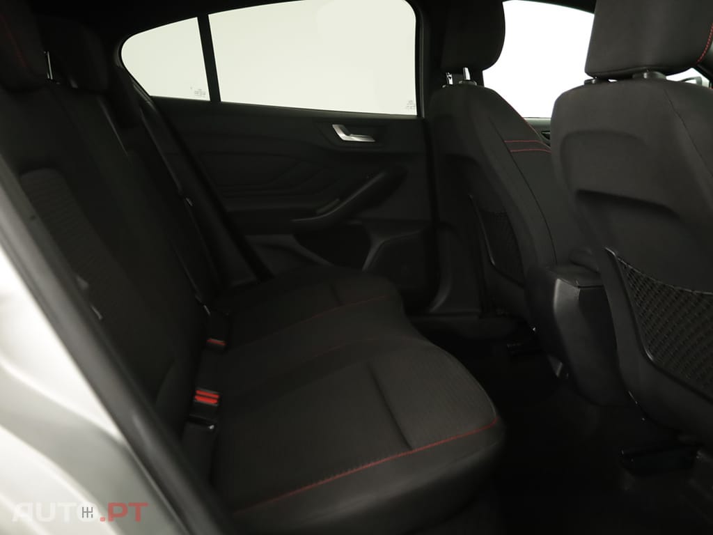 Ford Focus Focus 1.0 EcoBoost MHEV ST-Line