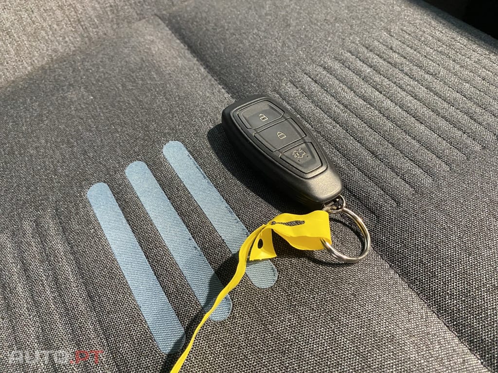 Ford Focus 1.0 EcoBoost MHEV Active